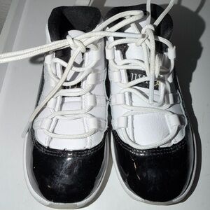 Jordan Kids Black and White Patent-Look Sneakers